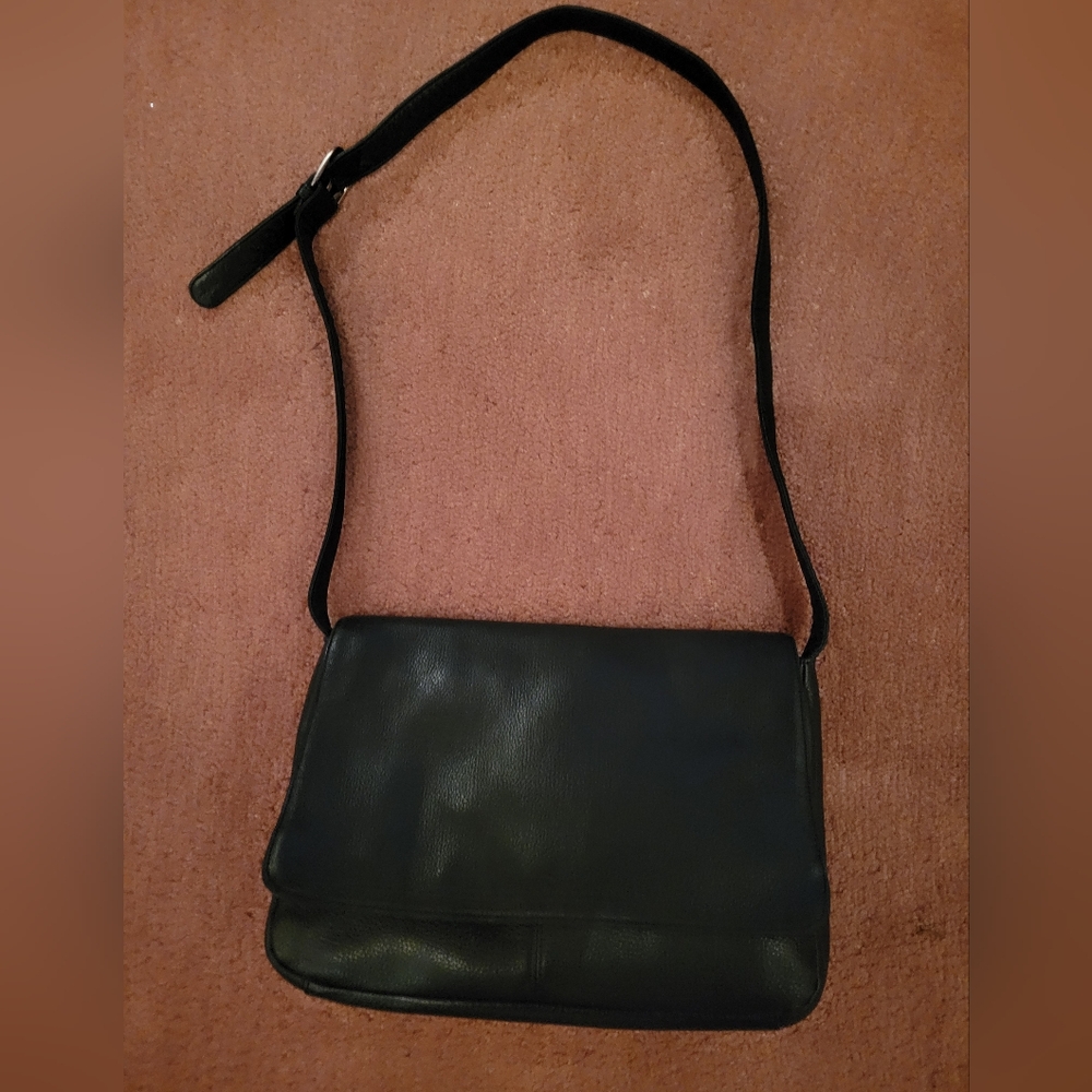 Stone Mountain Black Pebble Leather Shoulder Bag